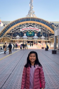 Lenny brought Madelyn to Sanrio Puroland...